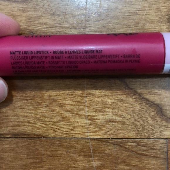 NWT**Stayin’ Juicy NYX Lingerie XXL matte liquid lipstick - Picture 4 of 7